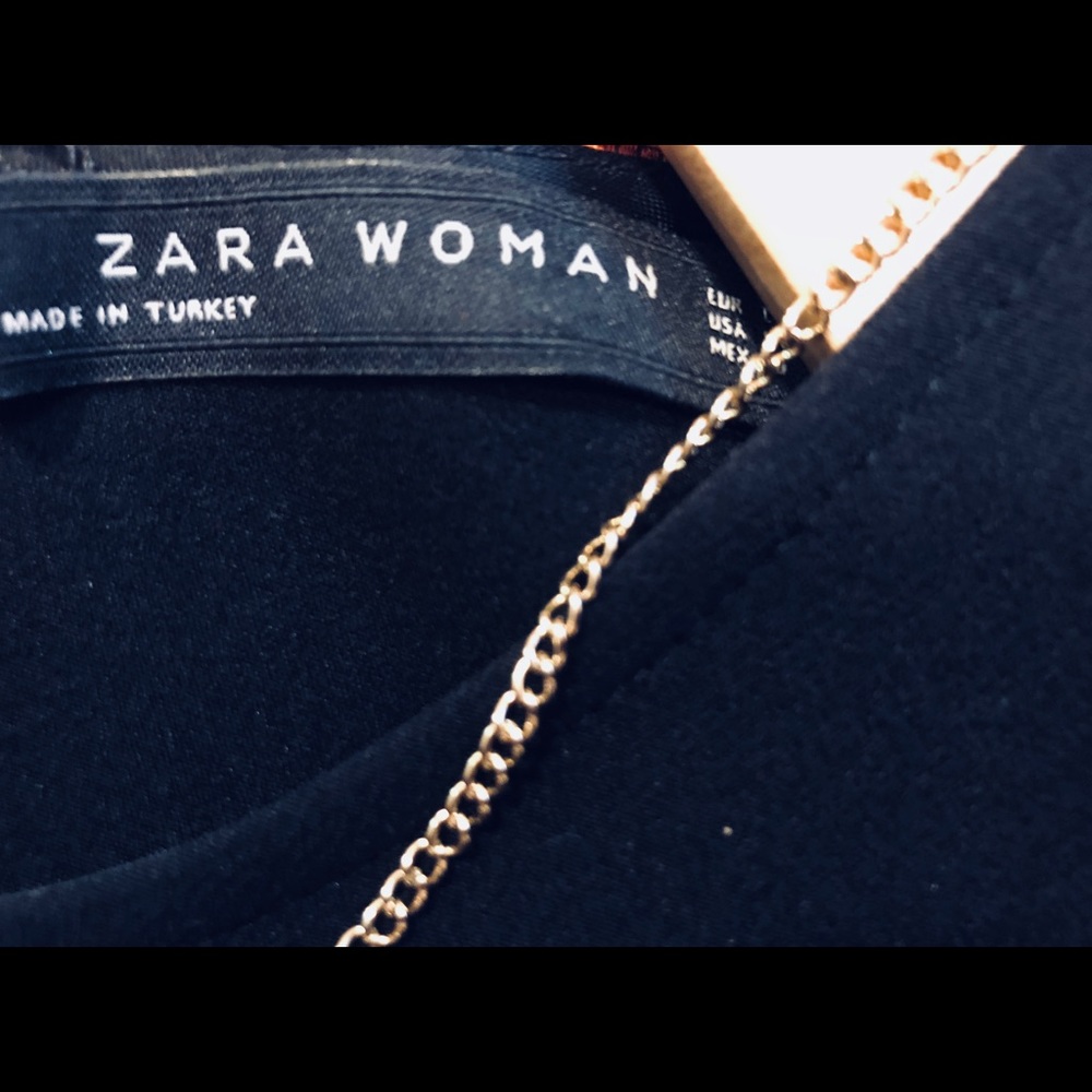 Zara Beautiful Off The Shoulder Black Dress. - Picture 7 of 7